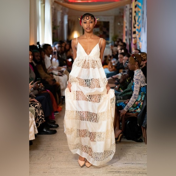 HOUSE OF AAMA Anancy Panelled Silk Maxi Dress Ivory 4 - Picture 4 of 11